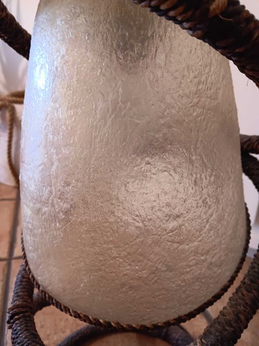 Candeeiro pequeno ideal para criar ambientes acolhedores