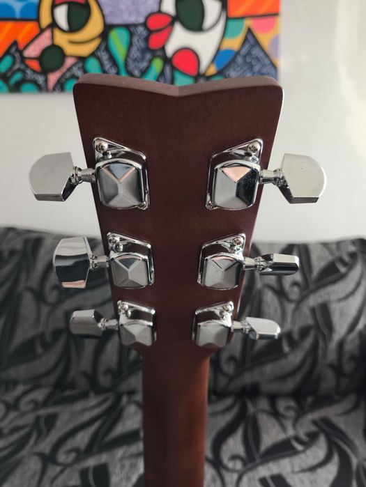 Guitarra Yamaha F400 | Estilo Dreadnought