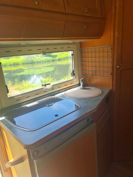 Autocaravana Adria/Fiat 6 Lugares Livrete