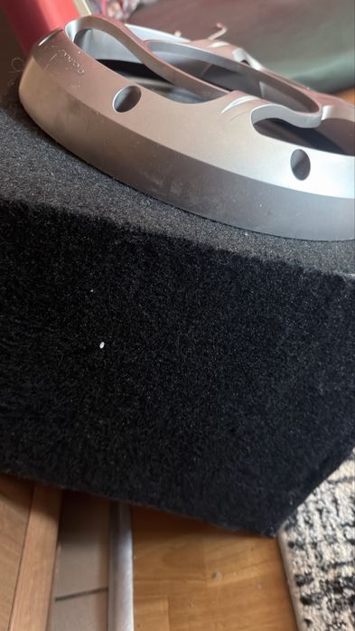 Subwoofer Magnat shockwave 1200v