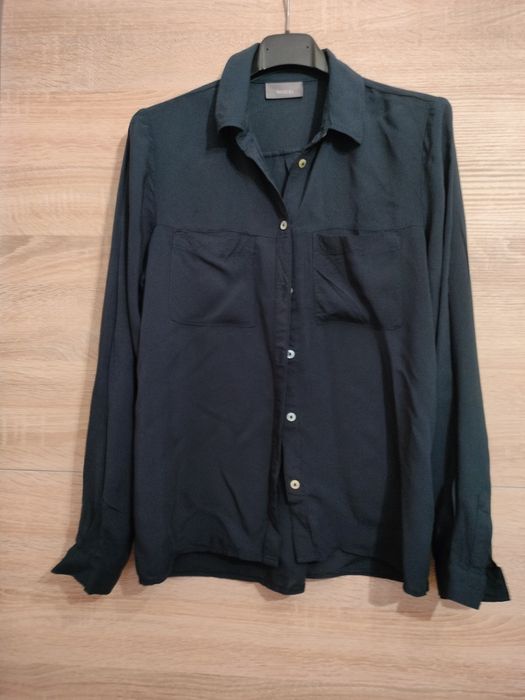 Granatowa koszula