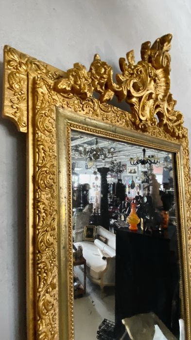 Zabytkowe Palacowe duze  lustro wiszace w zloconej ozdobnej ramie