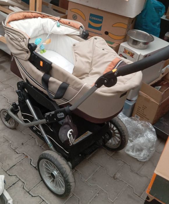 Wózek 2w1 gondola i spacerówka