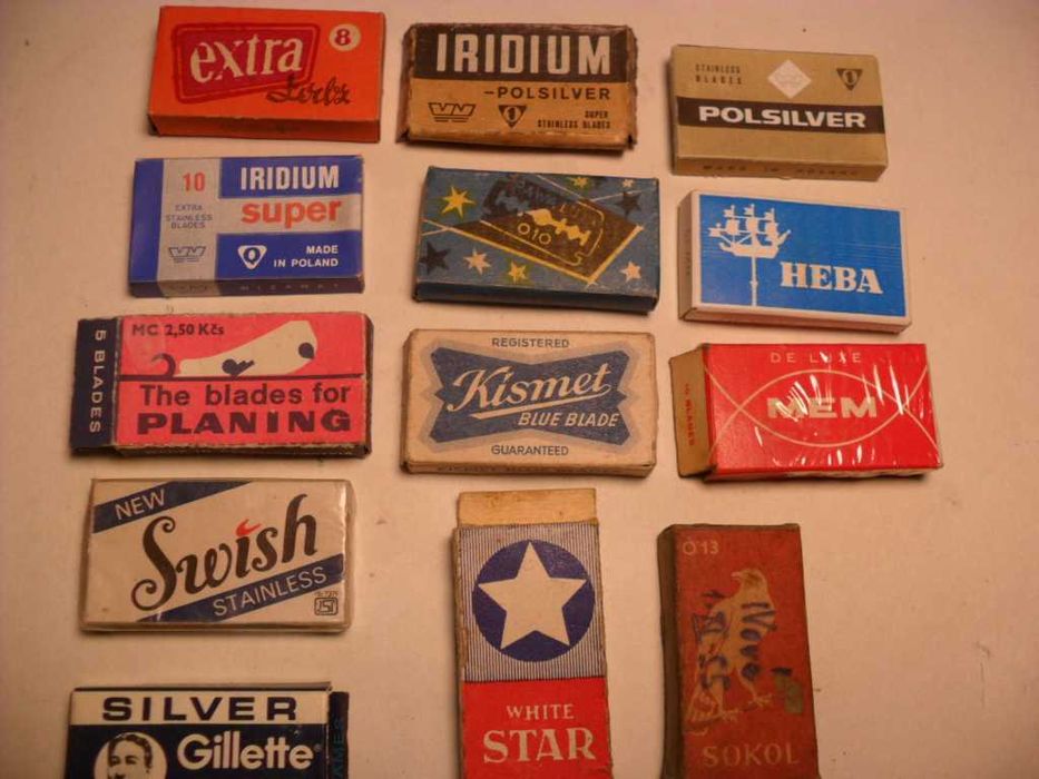 Stare opakowania po  żyletkach