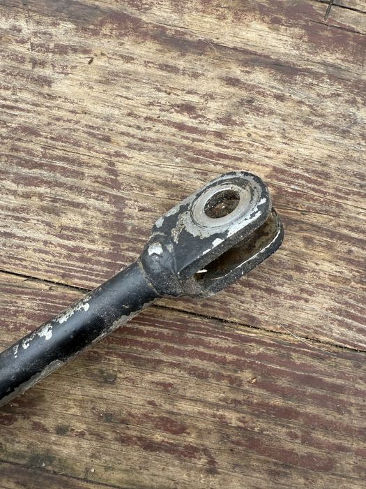 Боковая подножка на мопед