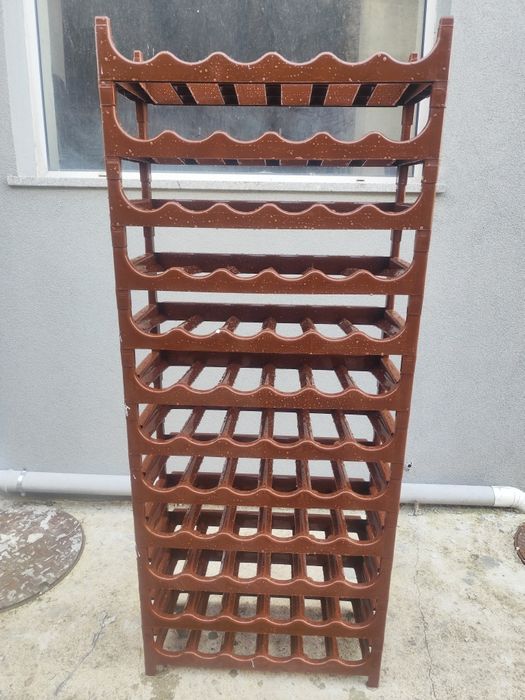 Garrafeira para 72 garrafas