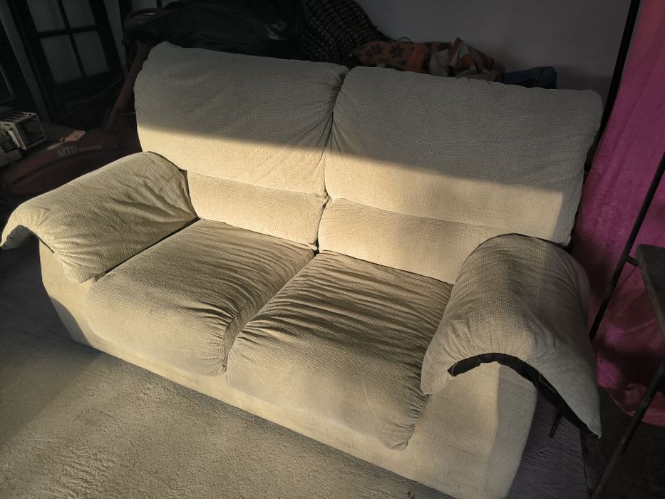 2 Sofás Bege usados