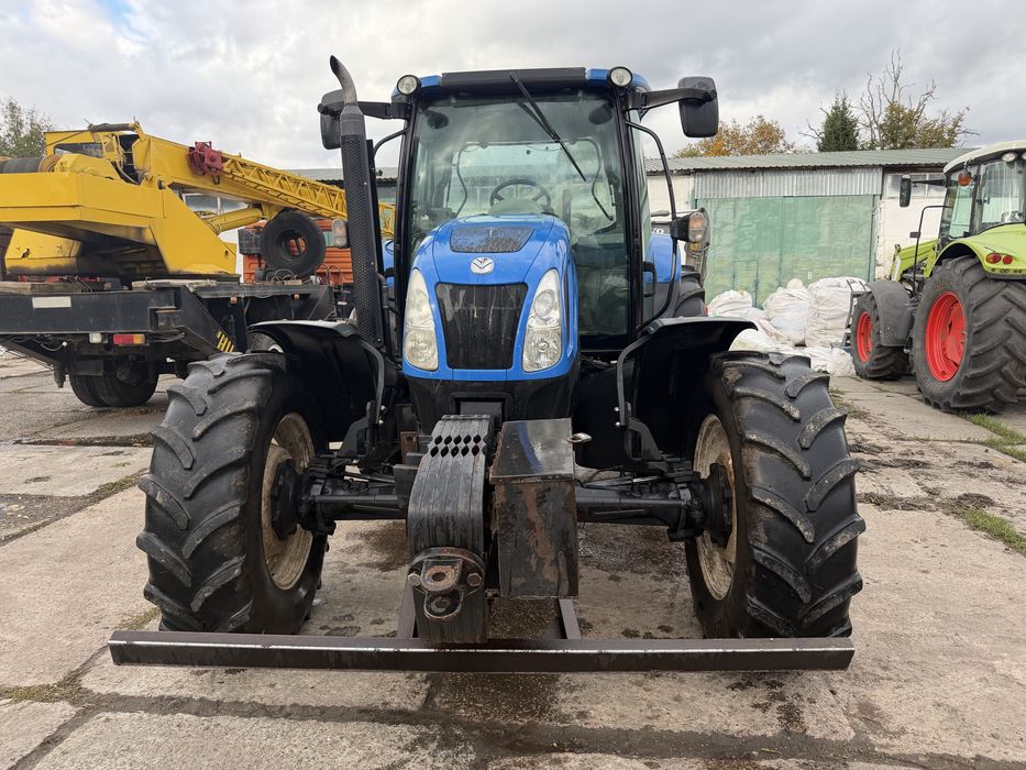 Трактор NEW HOLLAND T6050