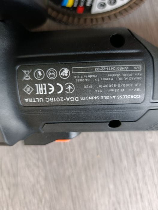 Акамуляторна болгарка