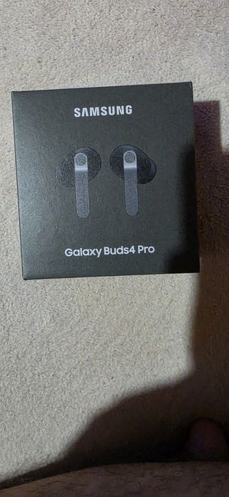 Samsung Galaxy Buds4 Pro (Novos / Selados)