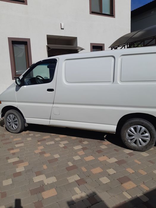 Тойота Хайс бусик