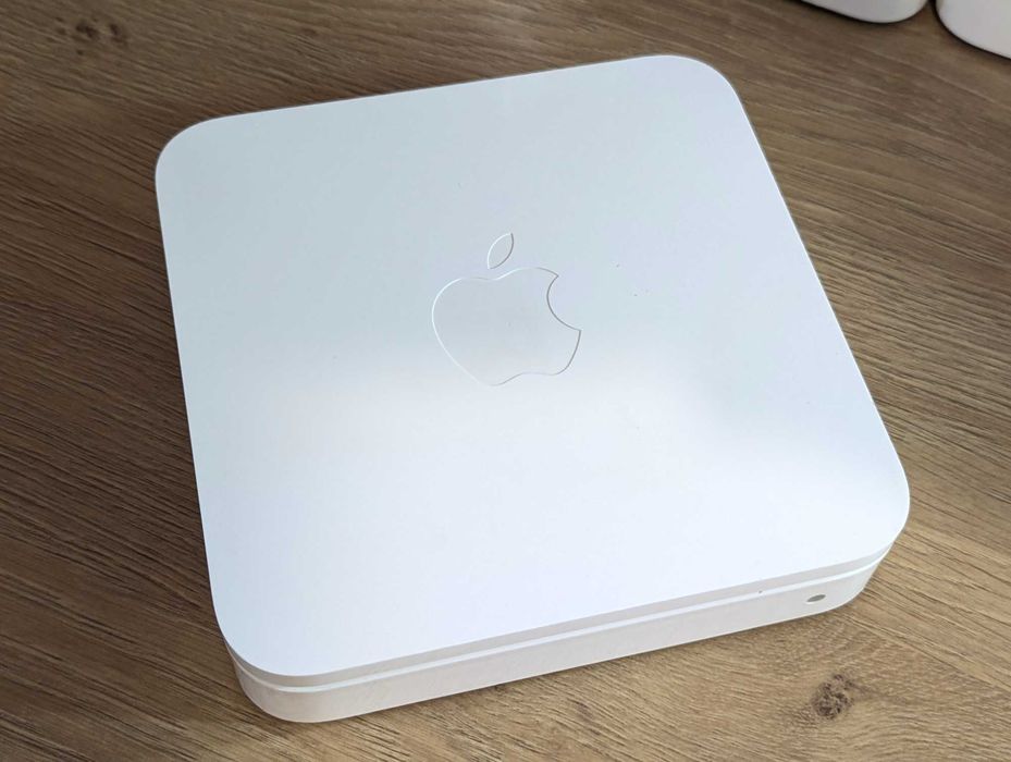 Apple WIFI роутер A1408 AirPort Extreme 5-е США не урізано