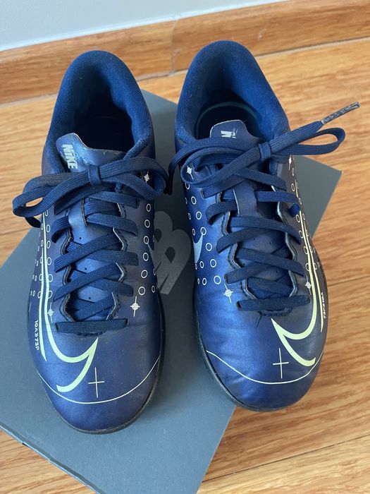 Buty chłopięce R. 35,5 Nike Mercurial