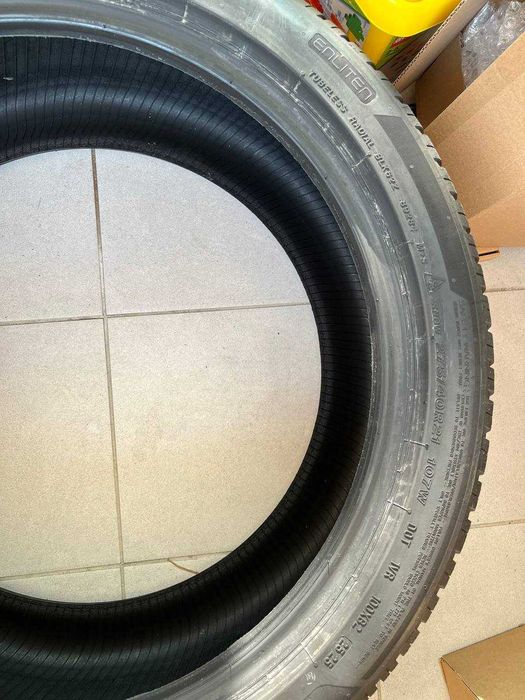 Opona zimowa Bridgestone Blizzak 6 275/40 R21 107 W FR XL 2025