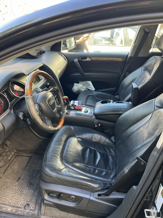 Продам AUDI Q7 2007 год випуска