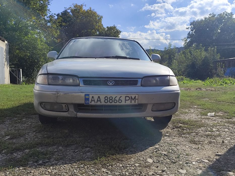Автомобіля мазда