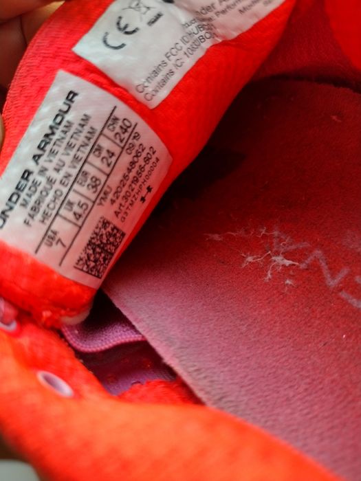 Under armour machina ua hovr 38 Sportowe Adidas do biegania