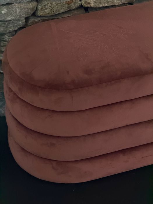 Lawka tapicerowana z aksamitu Alto