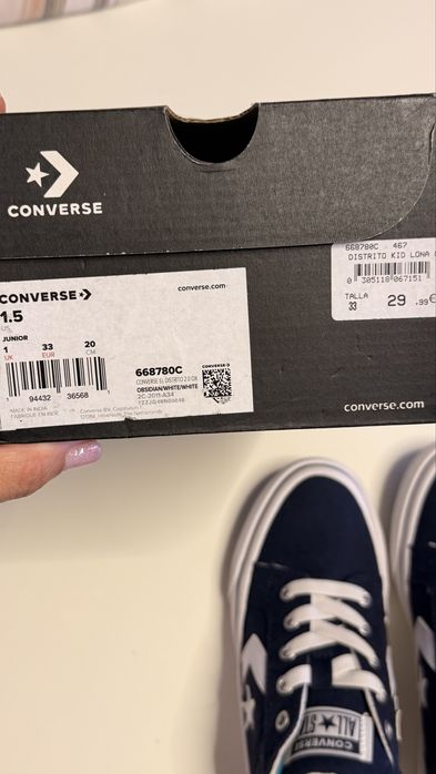 Vendo tênis  All Star novos