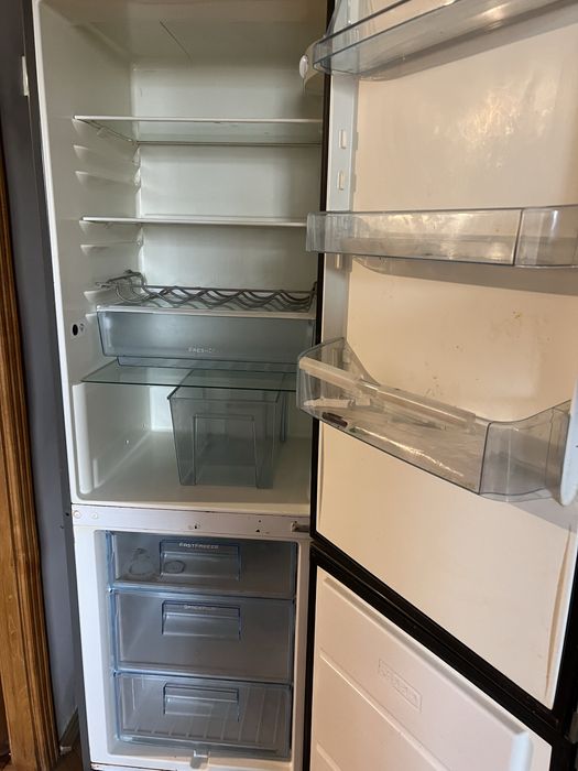 Холодильник Electrolux