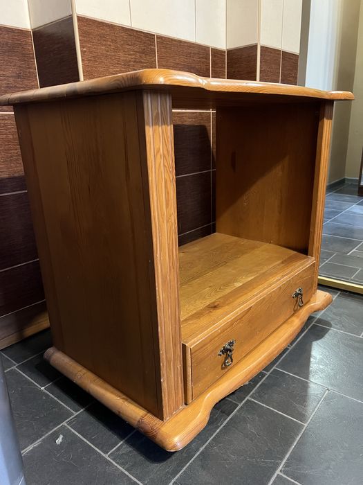 Szafka Stolik Sosna .