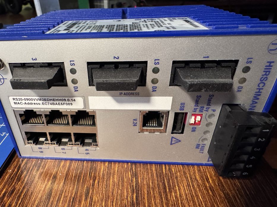 Switch przemysłowy Hirschmann RS20