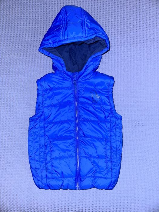 жилетка для мальчика old navy, lc Waikiki.