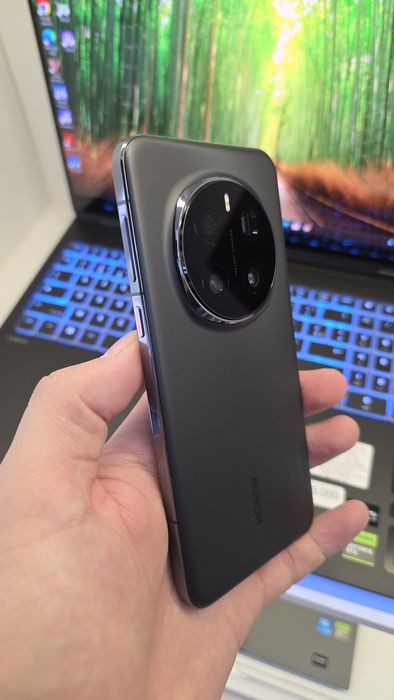 Honor Magic 7 Pro 12/512 gb