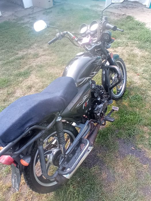 Mustang 125 кубів