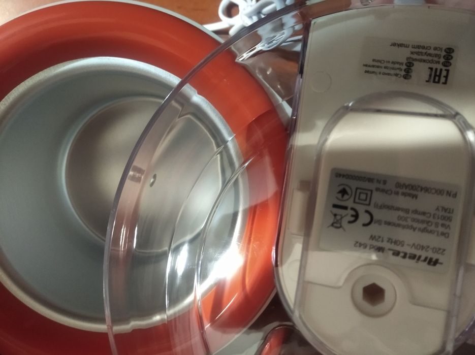 Йогуртниця/ морозивниця Ariete