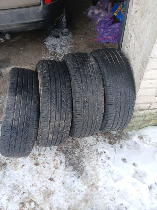 Opony Michelin 215/60/R17 zimowe M+S