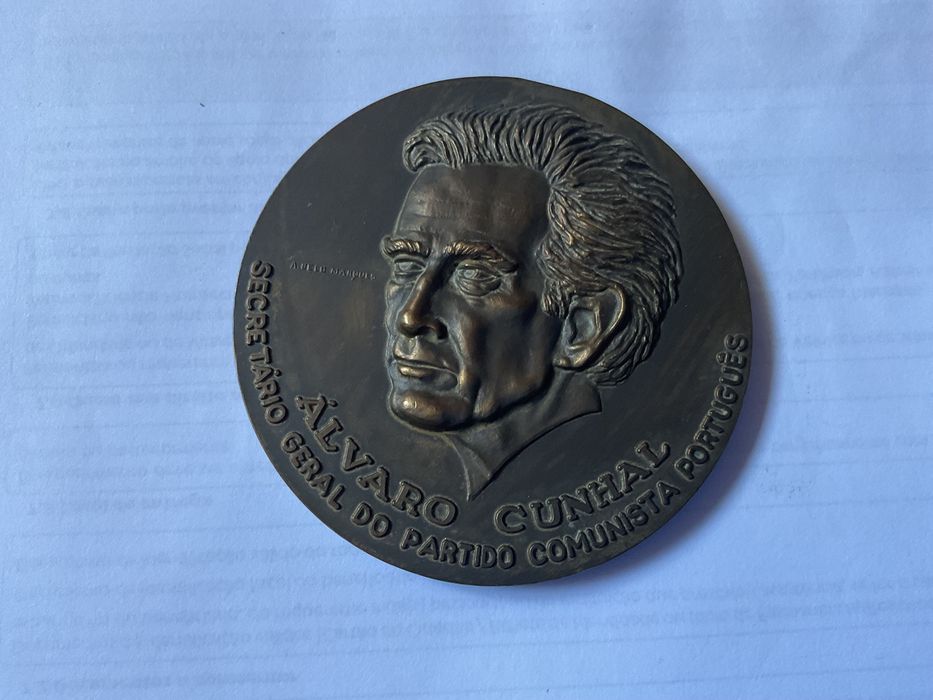 Medalha em bronze de ÁLVARO CUNHAL