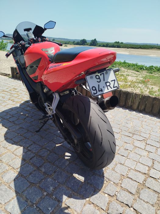 CBR 600F4i SPORT