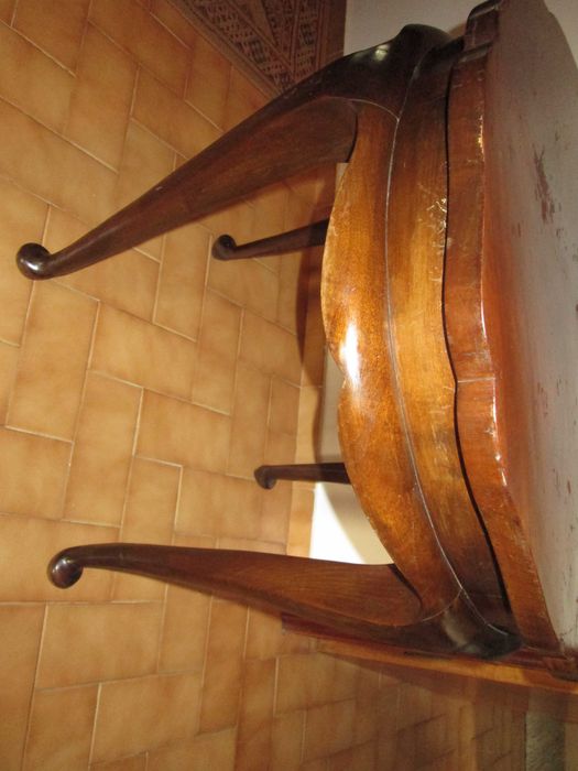 Mesa de sala Queen Anne