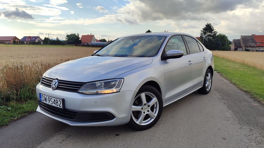 Piękna Srebrna VW Jetta 1.6 TDI 105KM 2013 rok 212tyś km ! ! !