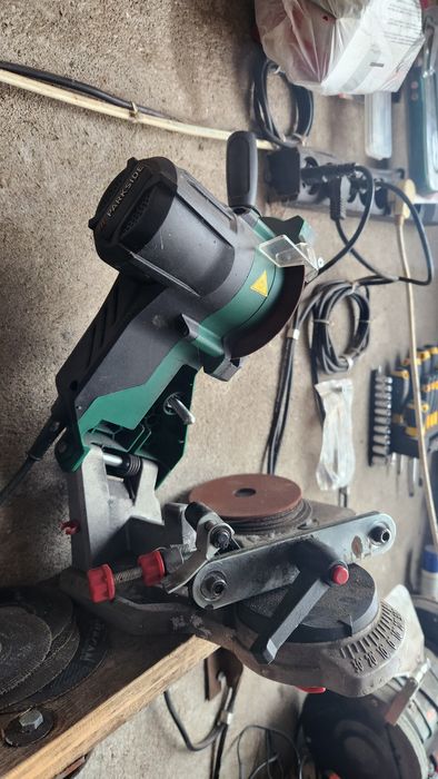 PARKSIDE Elektryczna Ostrzałka Do Łańcuchów PEKSG 85 E4

PARKSIDE Elek