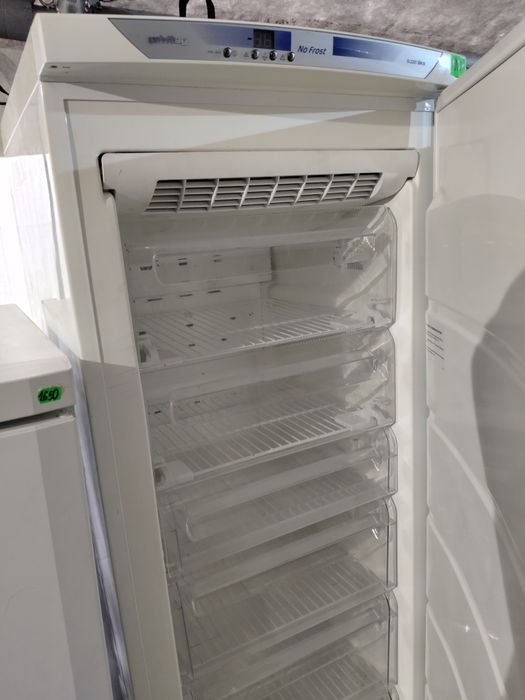 Zamrażarka Privileg No Frost 232 litry