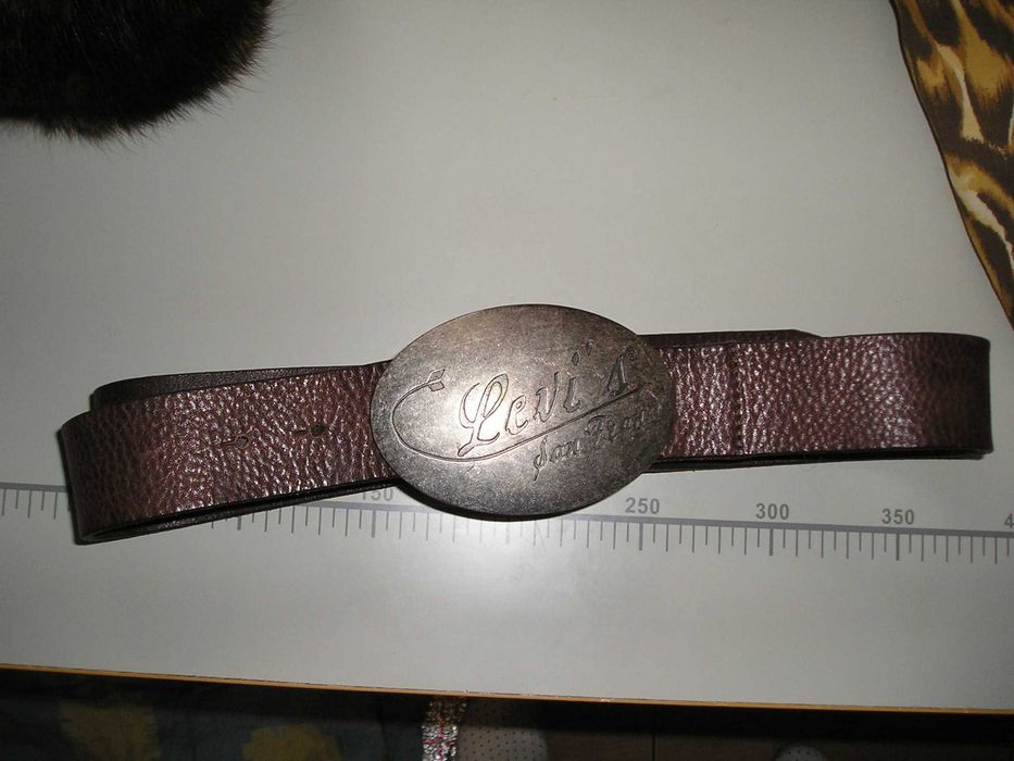 Ремень  LEVIS  нат.  кожа.