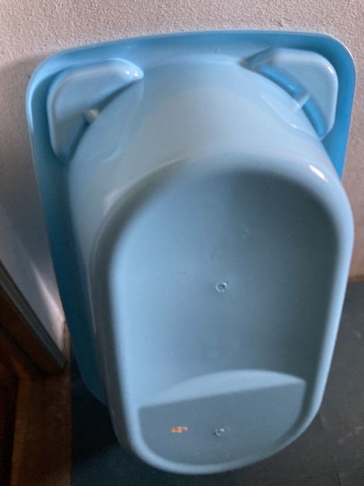 Banheira bebe azul