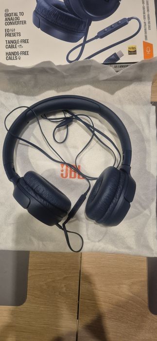 Słuchawki jbl 520  nauszne przewodowe