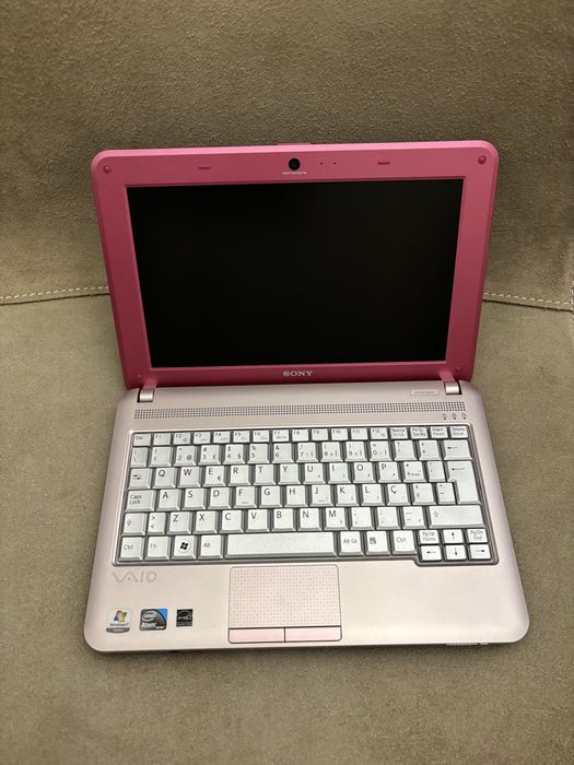 Portátil Sony Vaio cor de rosa