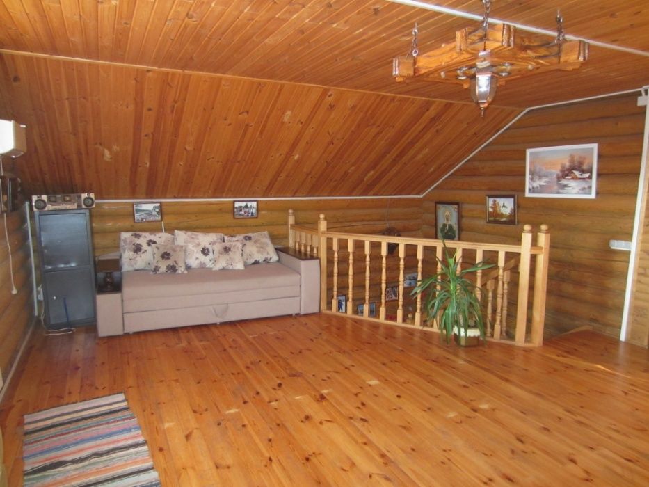 Будинок/Сруб/Баня у лісі