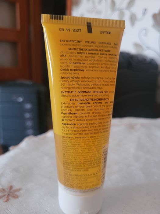 Eveline Cosmetics Enzymatyczny peeling gommage