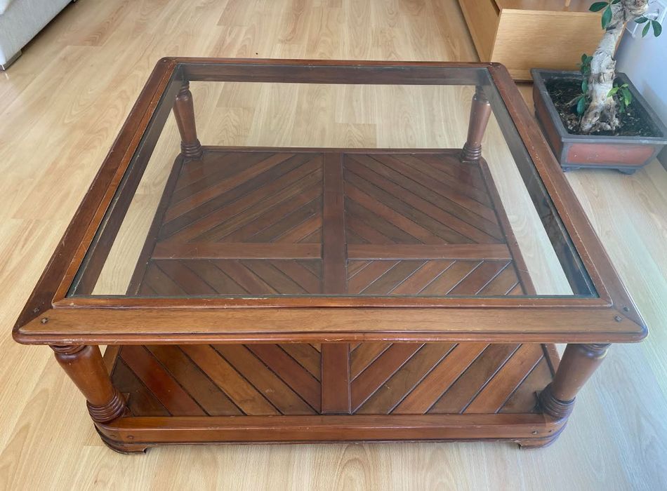 Mesa de apoio sala, madeira Cerejeira / Vidro Móveis  Brasão