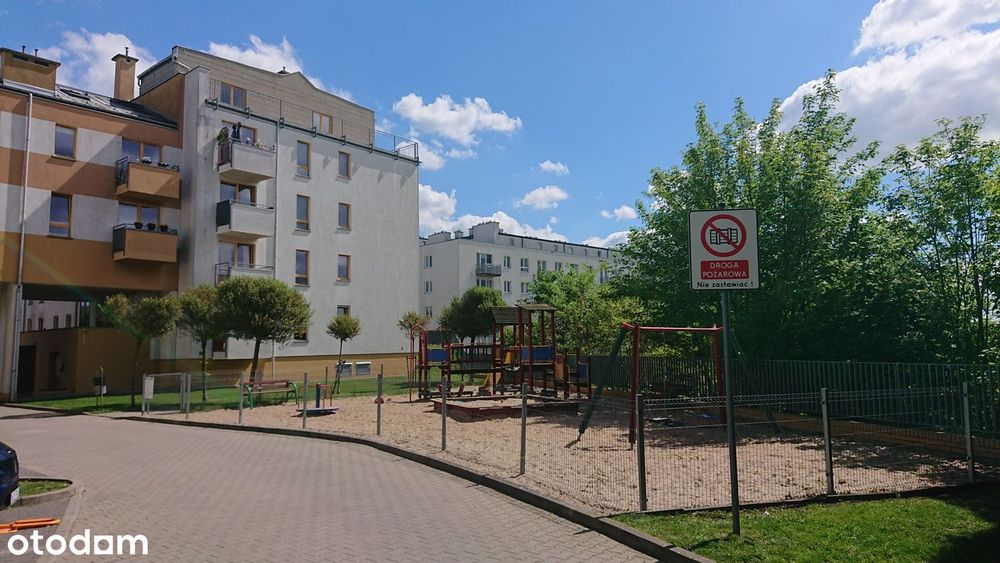 Fajne mieszkanie z parkingiem w świetnej lokalizacji, Os. Pionierów!!! - Więcej