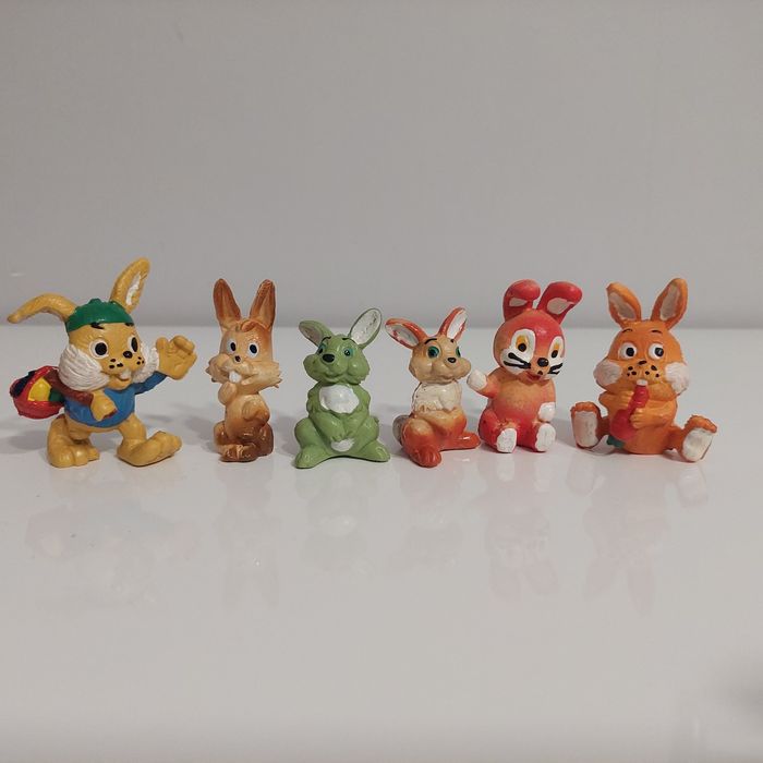 Figurki królika PRL