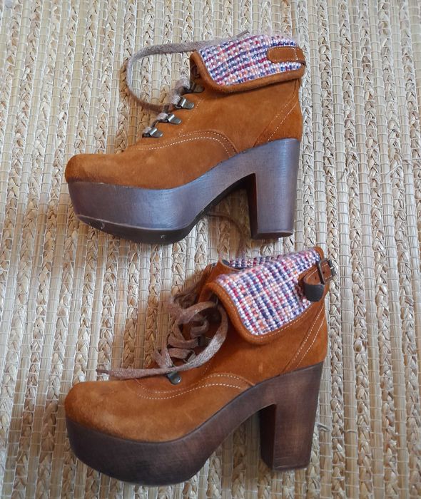 Lindas botas em pele buffalo