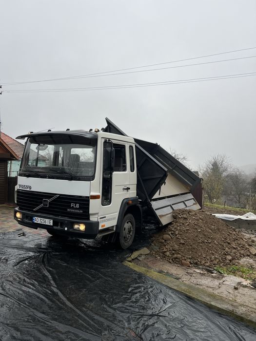 Доставка грузів, сиручих матеріалів, вивіз сміття робота з ескаватором