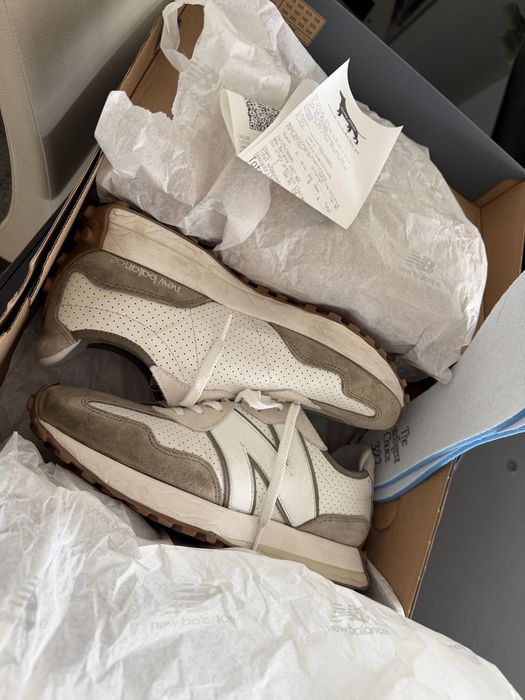 Sapatilhas New Balance NB  - model 327