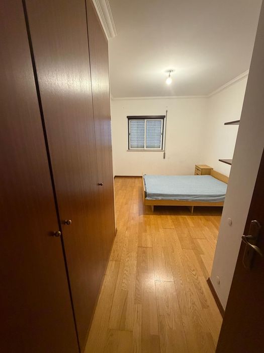 Arrenda-se Apartamento T3